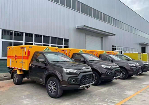 修武爆破器材运输车-保障安全与效率的关键